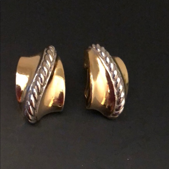 BURBERRY OF LONDON GOLD-PLATED CLIP EARRINGS - Picture 7 of 8